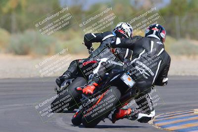 media/Sep-25-2023-Moto Forza (Mon) [[81ffa65e0a]]/B-C Group/Session 4 (Turn 2 Backside)/